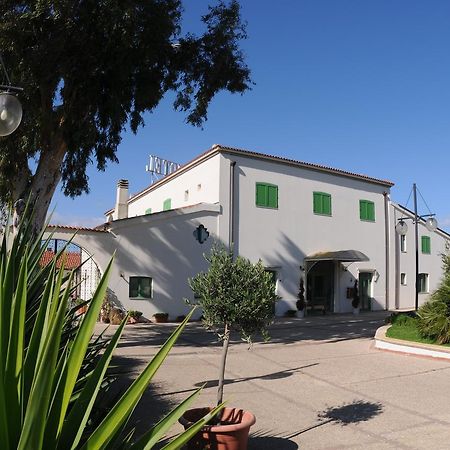 Hotel Masseria Marziale บรินดิซิ ภายนอก รูปภาพ