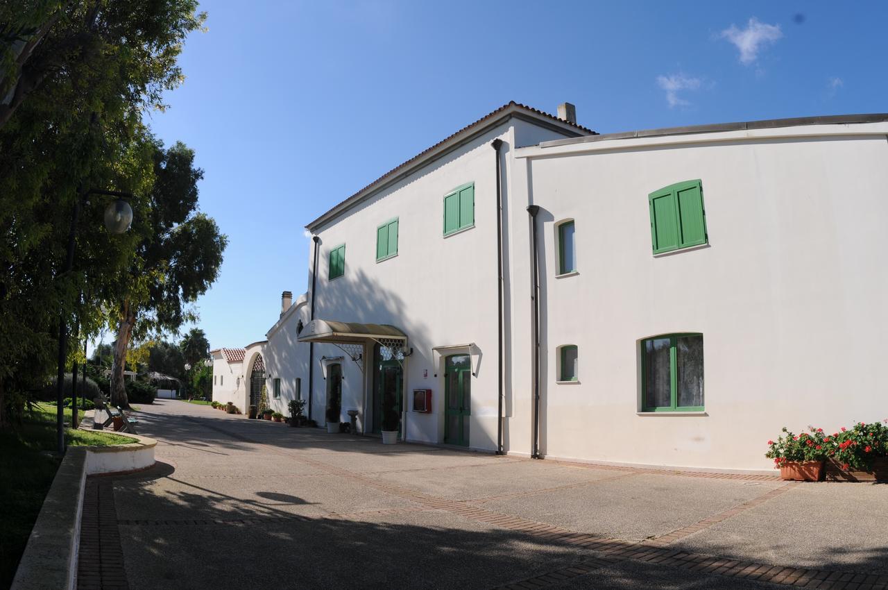 Hotel Masseria Marziale บรินดิซิ ภายนอก รูปภาพ