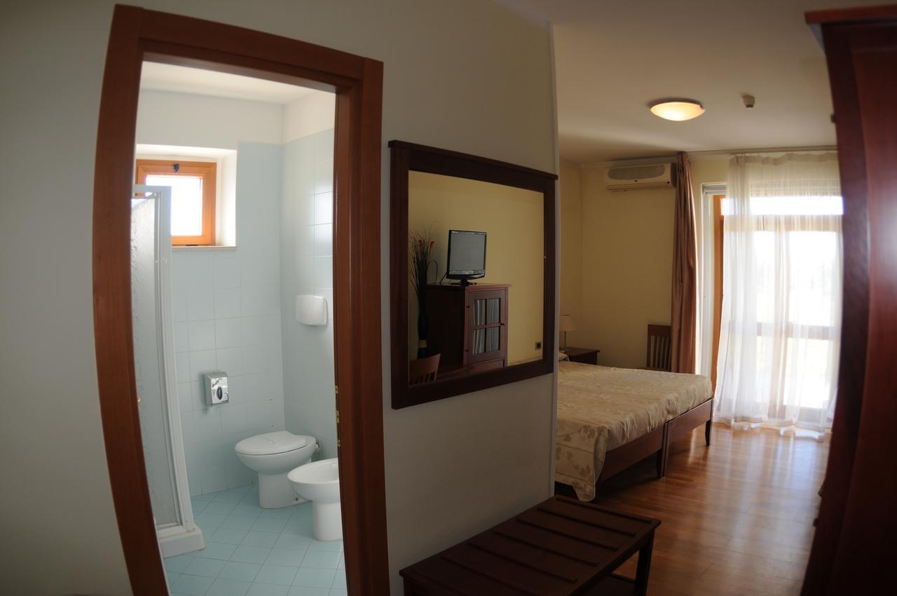 Hotel Masseria Marziale บรินดิซิ ภายนอก รูปภาพ