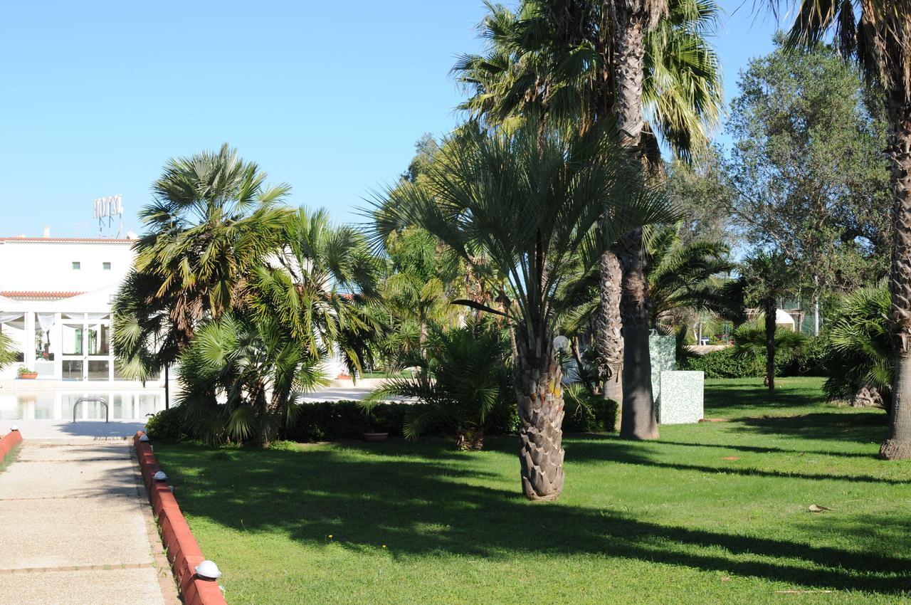 Hotel Masseria Marziale บรินดิซิ ภายนอก รูปภาพ