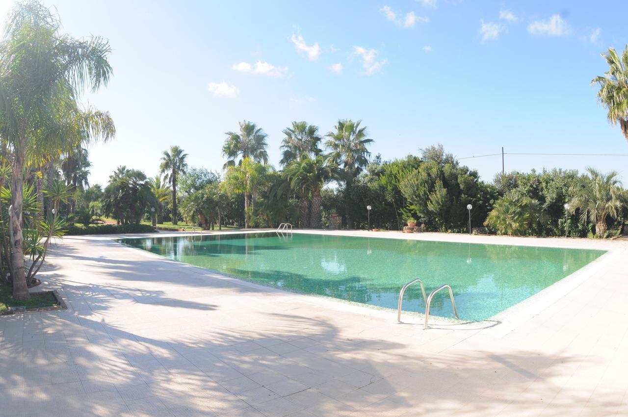 Hotel Masseria Marziale บรินดิซิ ภายนอก รูปภาพ