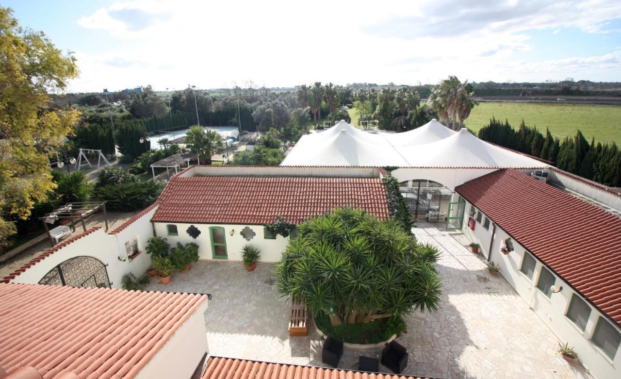 Hotel Masseria Marziale บรินดิซิ ภายนอก รูปภาพ